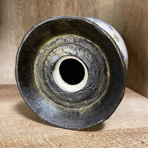 Hand Painted porcelain floral Egg Bronze Stand - Picture 5 of 6